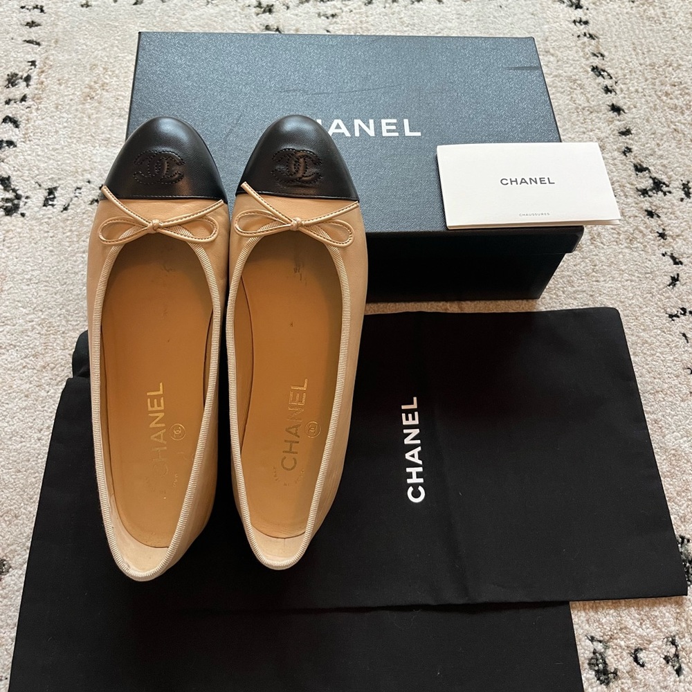 Chanel Ballet Flats - Beige/Black - Box & Two Shoe Bags Included